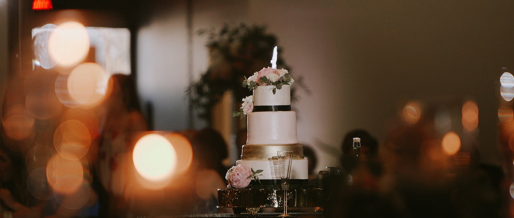 Cherris-Bakery-Wedding-Cake.jpeg